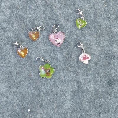 Vedhæng til nøgleringe, halskæder eller andet med little petshop