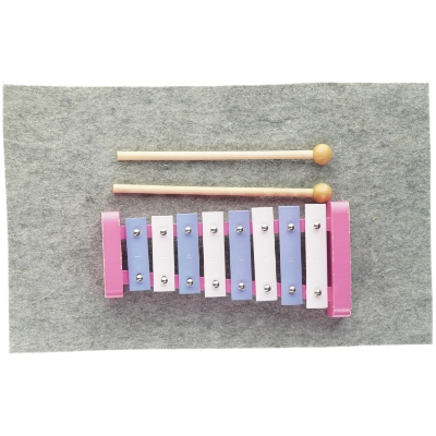 Musikinstrument (str. 25 x 12cm)